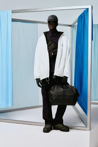 Look 4